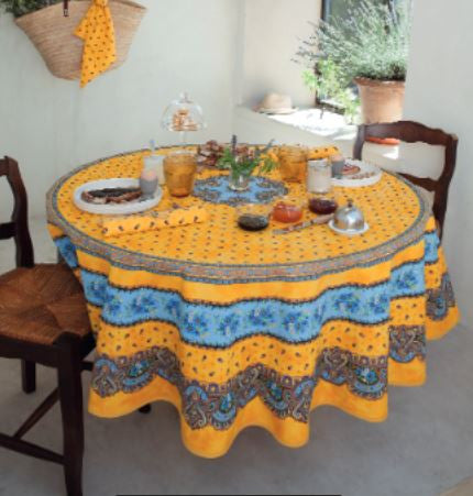 $69 70" Rd Filigree Banner Blue on Yellow Cotton Tablecloth Seats 2-6