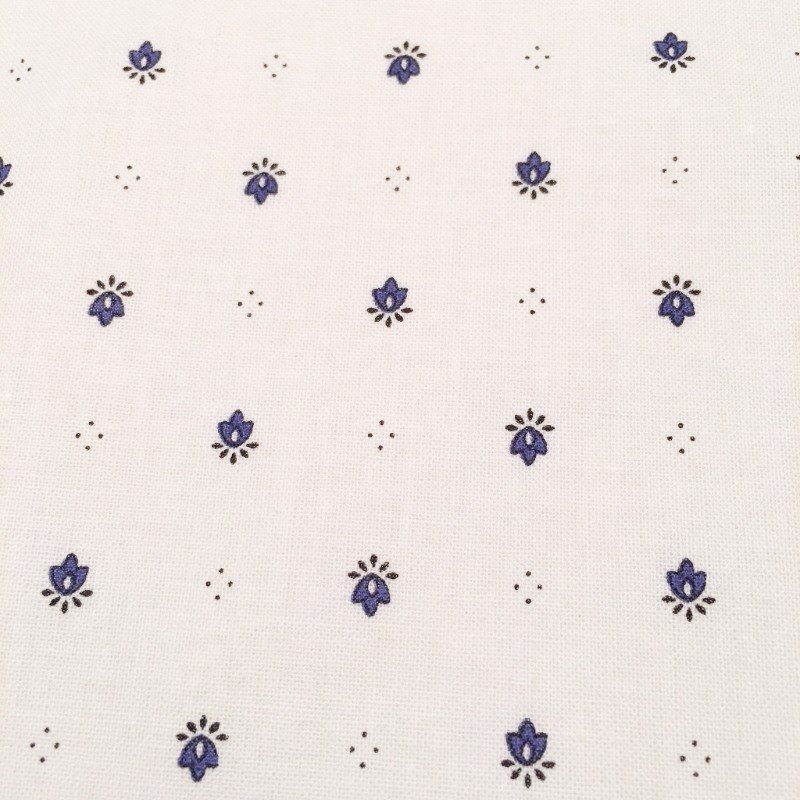 Tissus Toselli Allover Blue Calissons on White 18" x 18" Napkins in Plain Cotton 