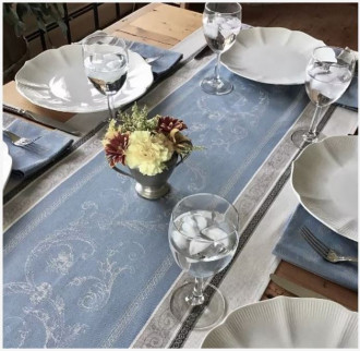 French Versailles Table Runner Ensemble Set For 5-8 Ft Tables